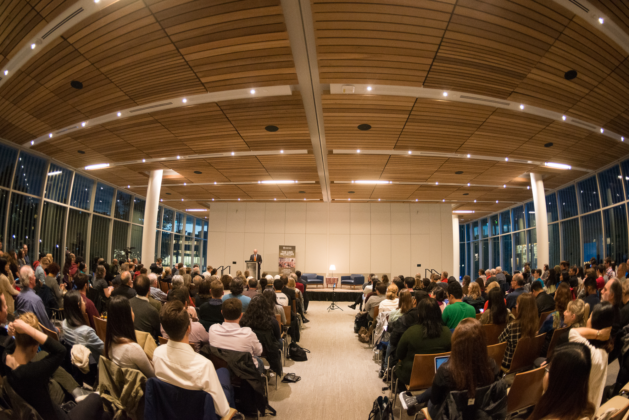 Watch Recordings of Lind Initiative in U.S. Studies 2016 Fall Series